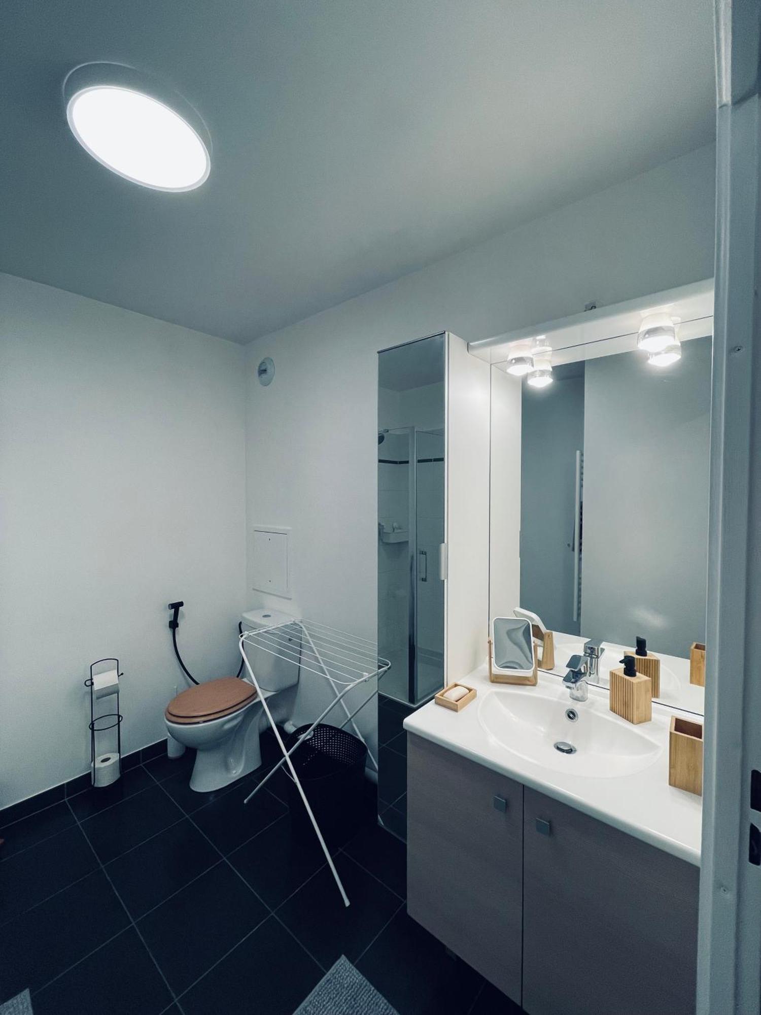 Appartement Lahcen Thorigny-sur-Marne エクステリア 写真