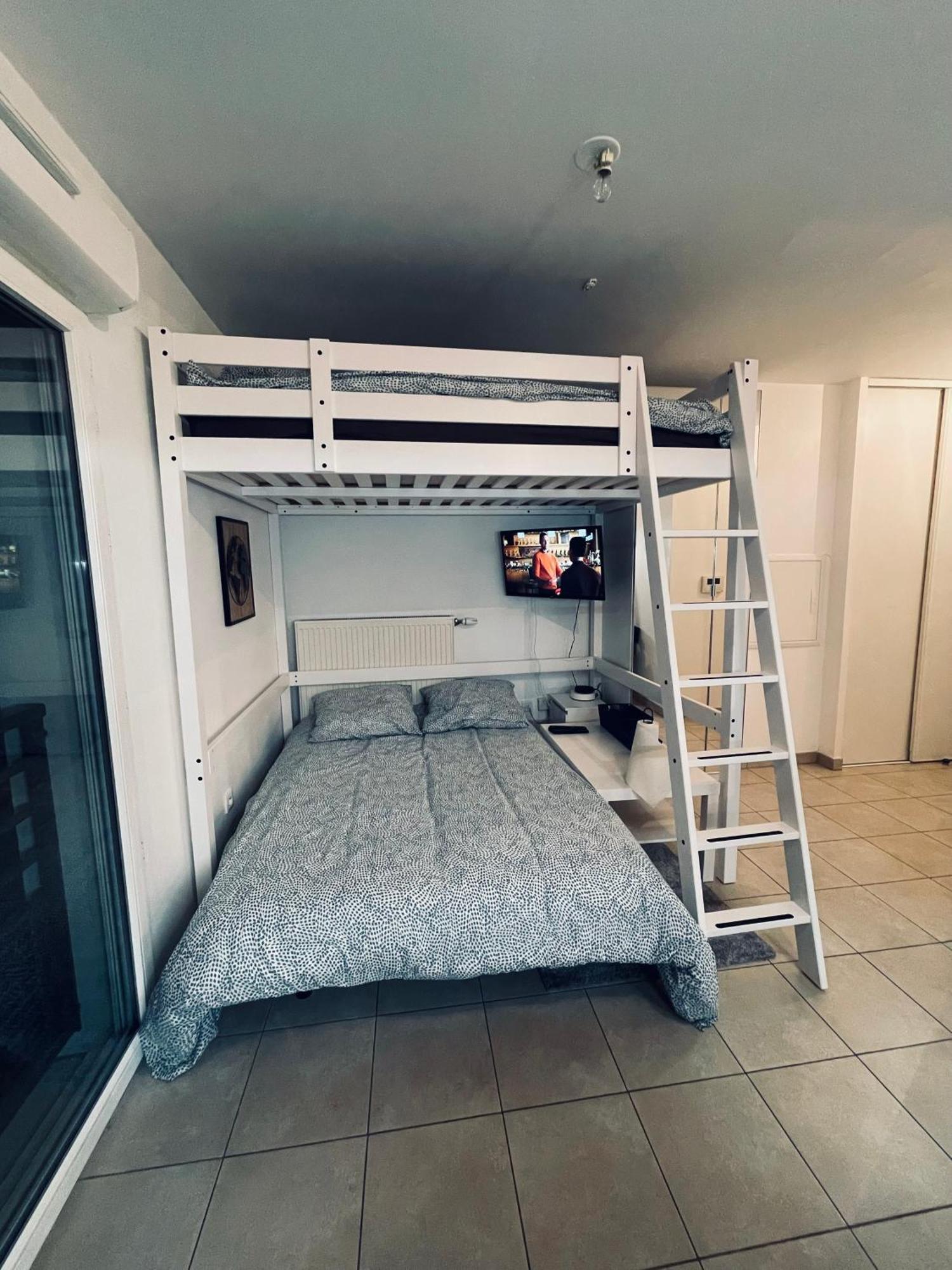 Appartement Lahcen Thorigny-sur-Marne エクステリア 写真