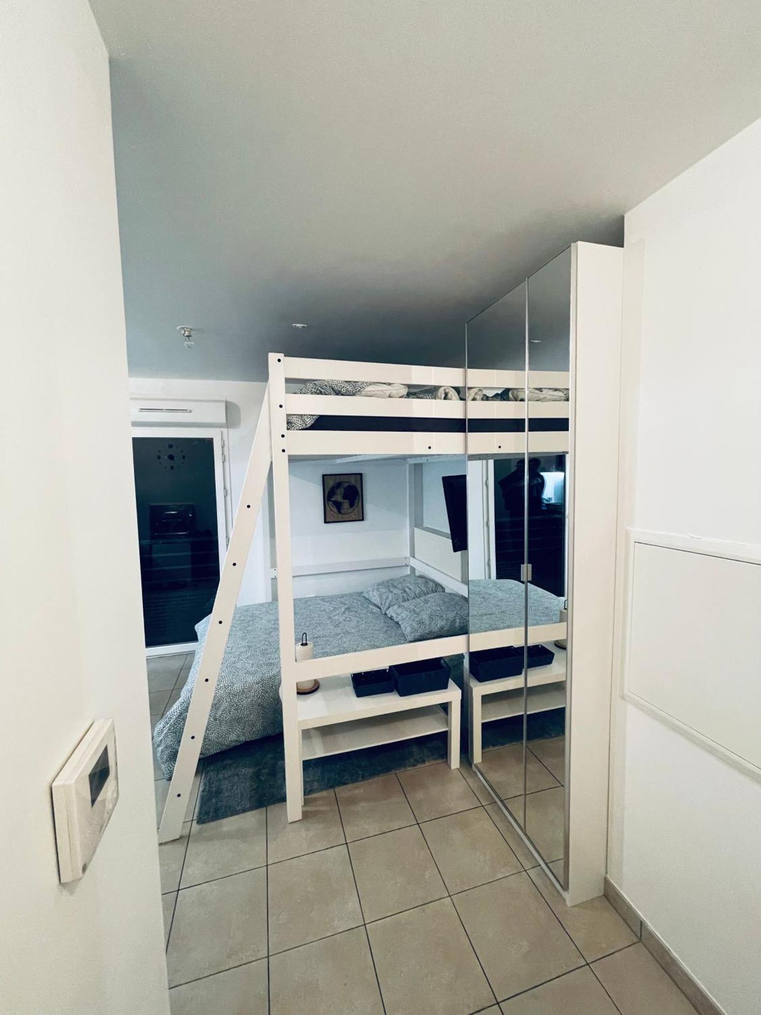 Appartement Lahcen Thorigny-sur-Marne エクステリア 写真